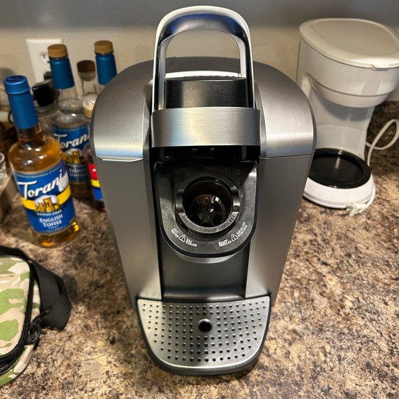 Keurig K-Elite Coffee Maker - Picture 6 of 10